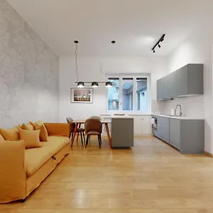  Apartamento Sahi - Dei Dell'olimpo Porta Romana Italia